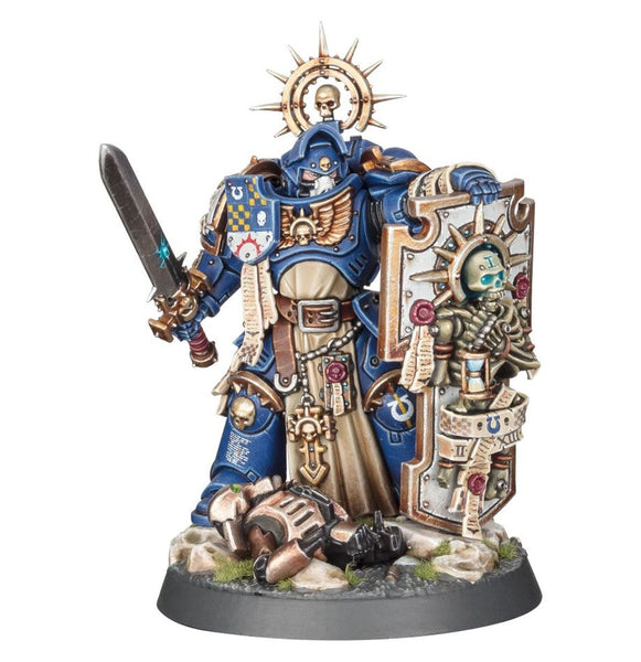 Space Marine captian with relic shield