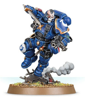 Primaris Lieutenant in Reiver Armor